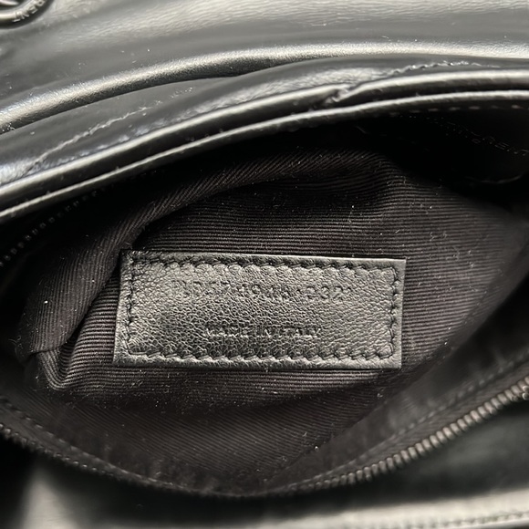 YSL Medium LouLou Bag - Picture 8 of 9